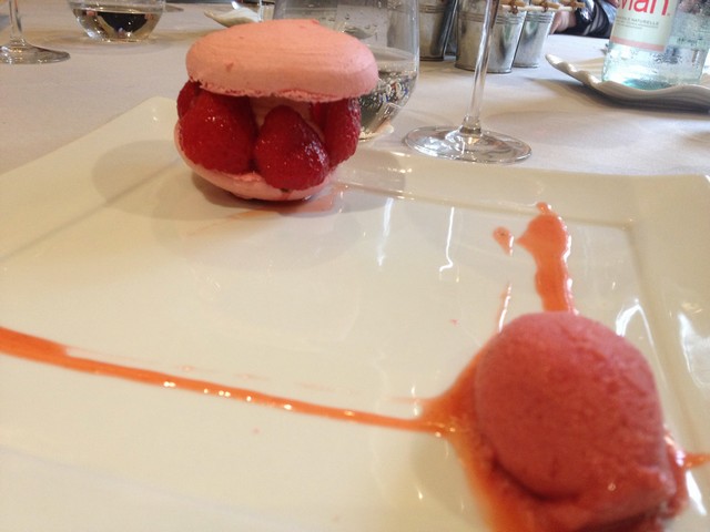 Le_Clos_du_Roy_sobremesa