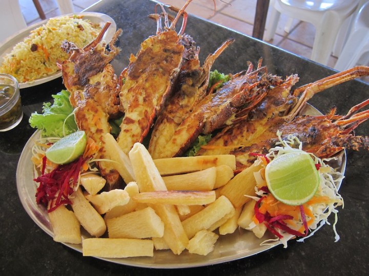 Praia_Cumbuco_lagosta