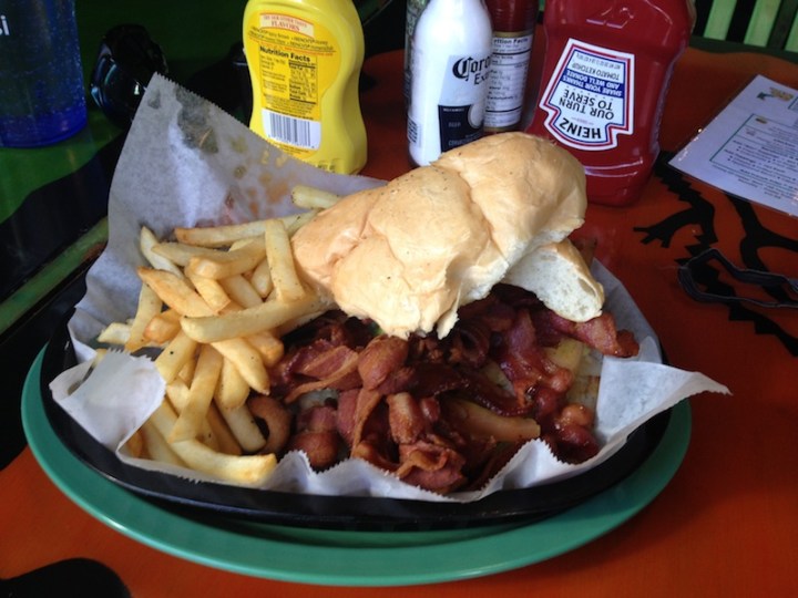 BaconBaconBacon_Sanduiche