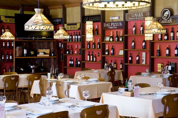 Churrascaria_Ipiranga_inside1